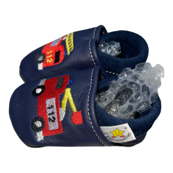 Lauflernschuhe Feuerwehr auf dunkelblau