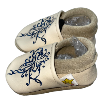 Krabbelschuhe Taufe in beige