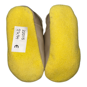 Lauflernschuhe Baustelle auf graubeige
