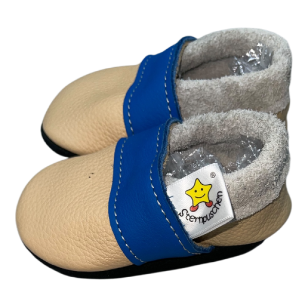 Krabbelschuhe in beige