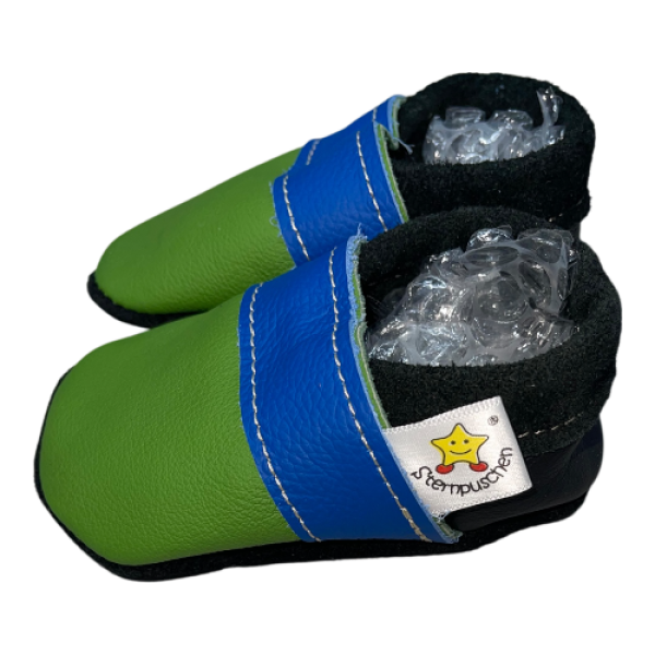 Lederschuhe in grün