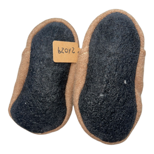 Wollwalkpuschen in camel