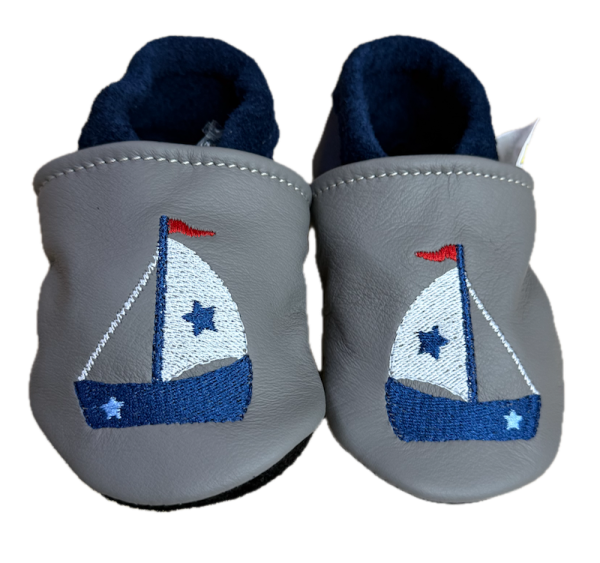 Lauflernschuhe Segelschiff