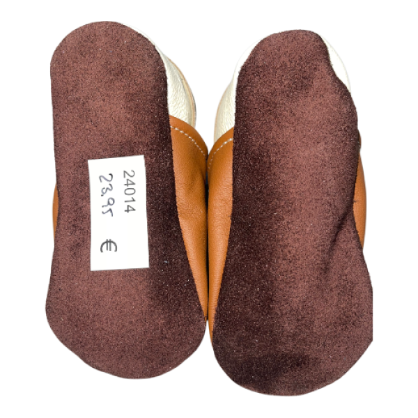Krabbelschuhe in braun/beige