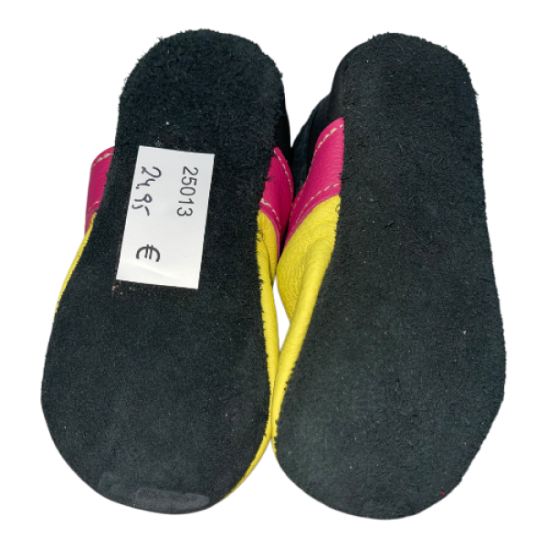 Krabbelschuhe in gelb