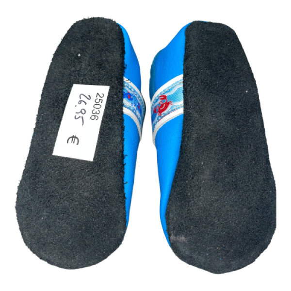 Krabbelschuhe in blau mit Webband Fische auf weiß