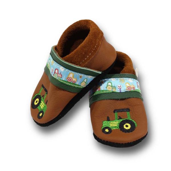 Krabbelschuhe grüne Trecker mit Webband