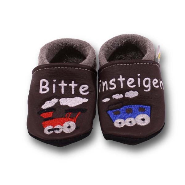 Lederpuschen Zug mit Waggon